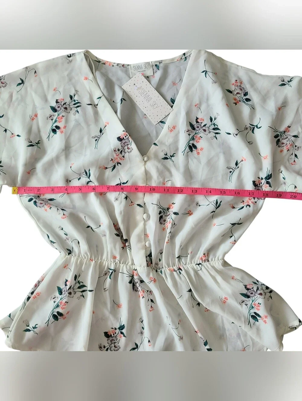 NWT | SIENNA SKY | FLORAL V-NECK PEPLUM BLOUSE | SIZE MEDIUM - Picture 7 of 13